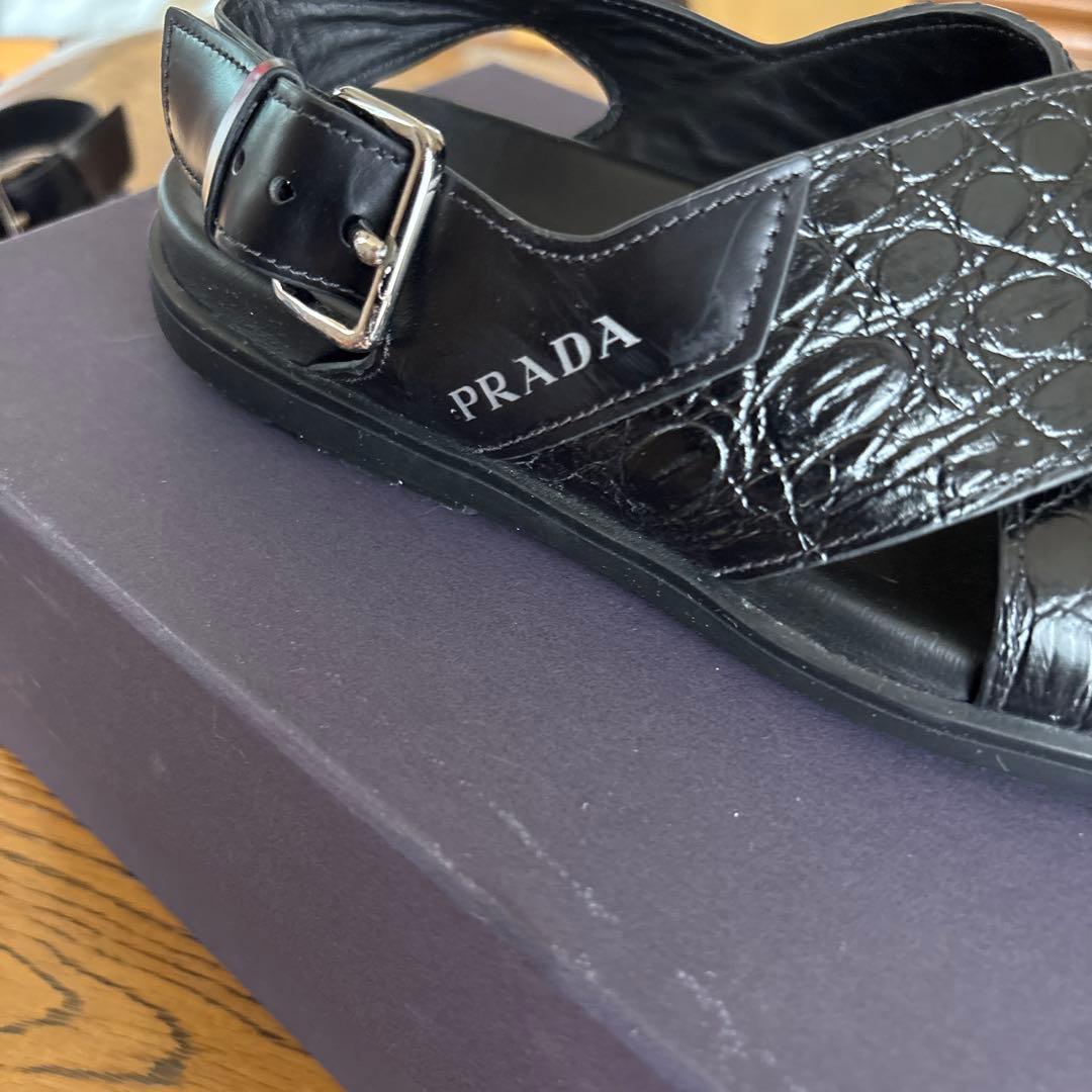 プラダ　サイズ:6 レザー クロスストラップ サンダル 黒　 2X3033