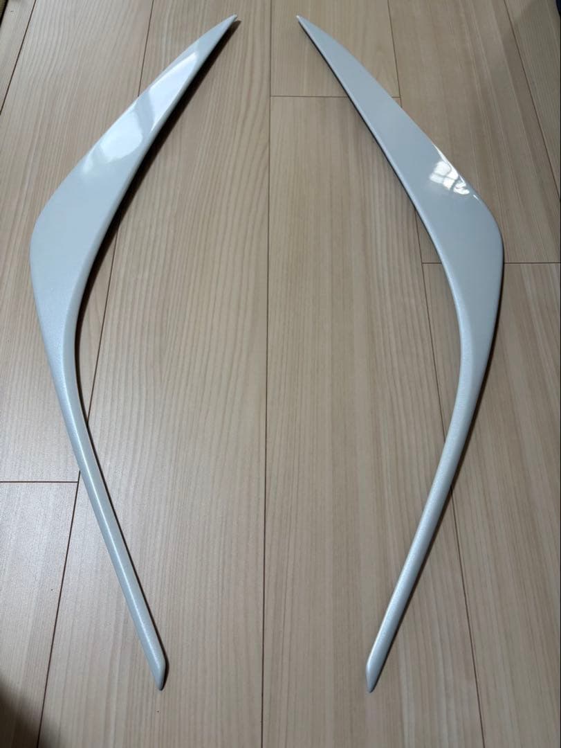 プリウス 50 アイライン