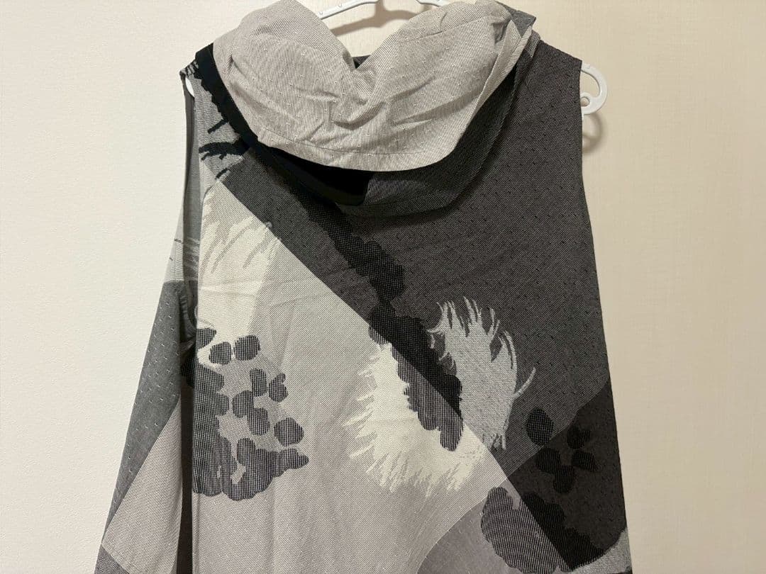 る*ん様 慈雨 センソユニコ ノースリーブブラウス グレー 40 ar02064