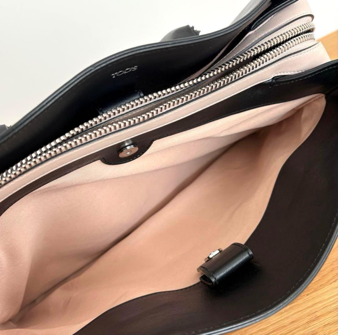 あゆみなみ【超美品】定価199000円！Tods Dスタイリング