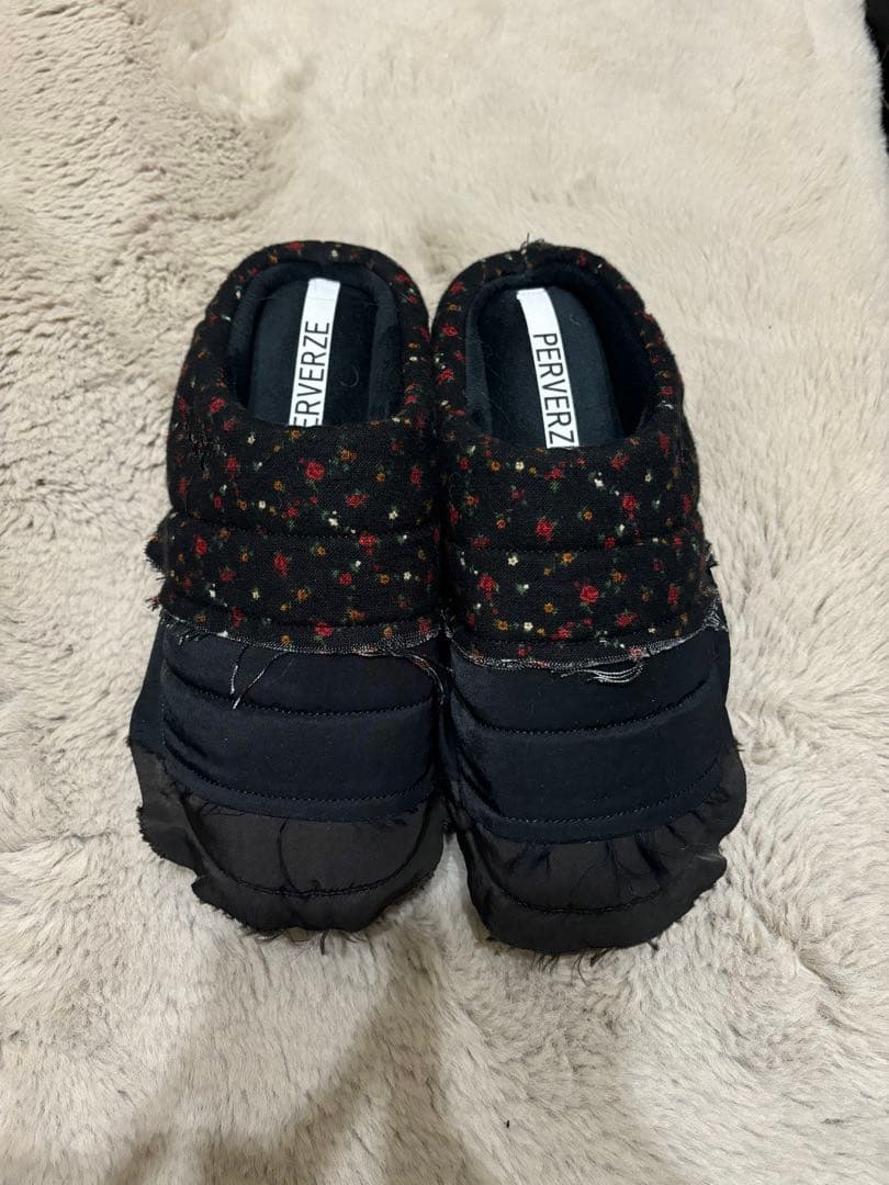 靴 PERVERZE SUBU 1 24-25.5