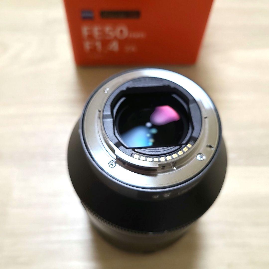 新品同様 ソニー Planar FE 50mm F1.4 ZA ツァイスレンズ