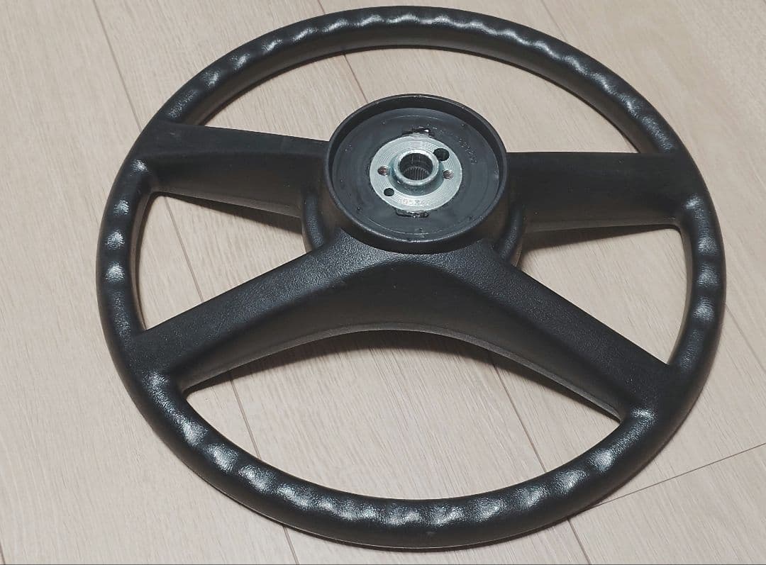 GM純正 ?　GMC　ステアリング ハンドル