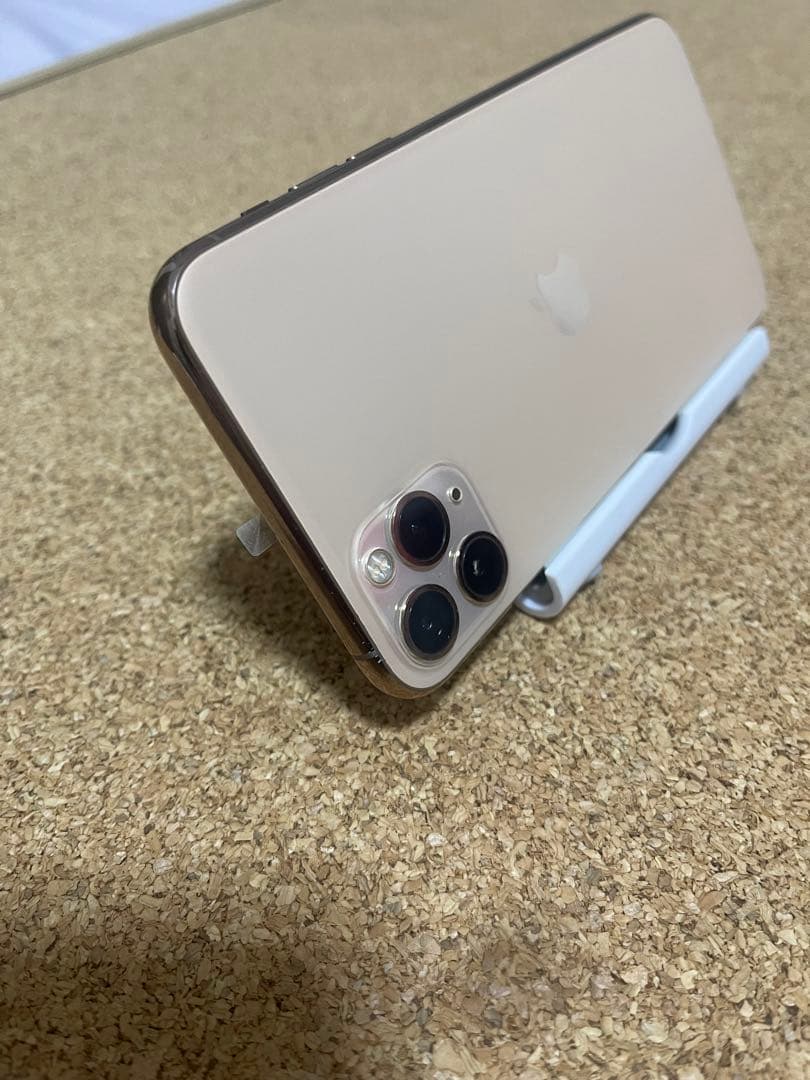 iPhone 11pro max 256GB ゴールド