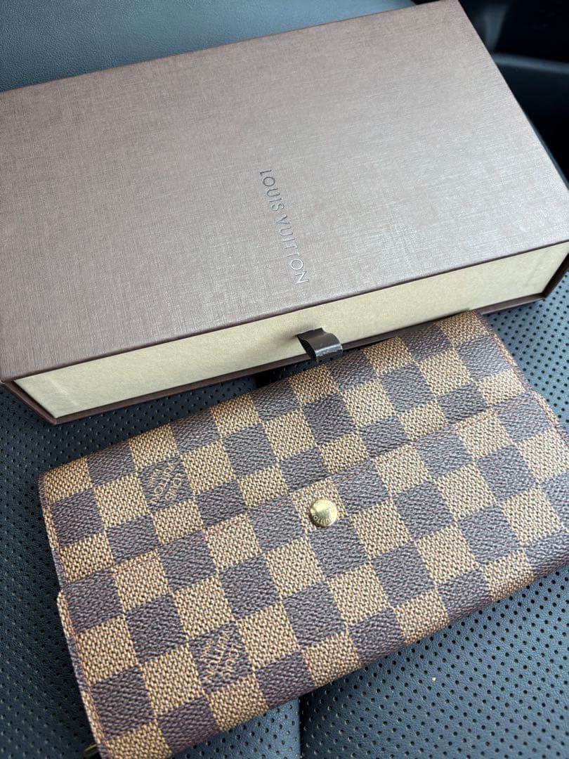 Louis Vuitton ダミエ柄 長財布