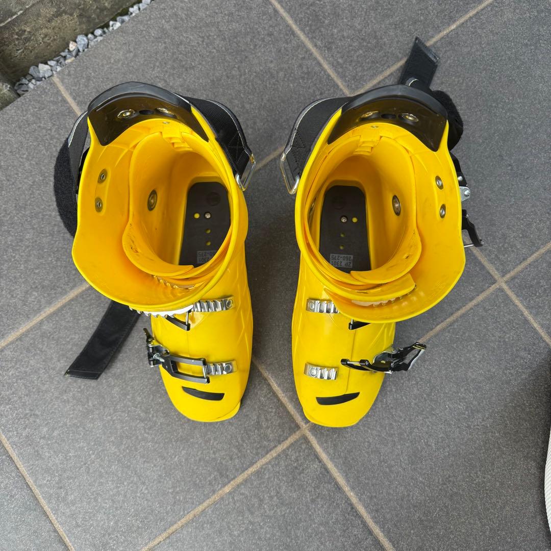 ROSSIGNOL スキー ブーツ イエロー　ALLTRACK PRO 130