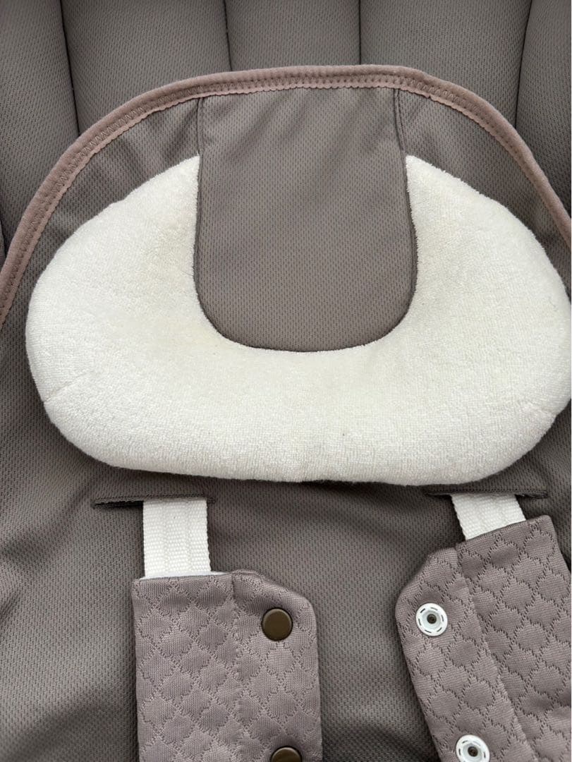 Aprica ユラリズムオートムーンロック グレー