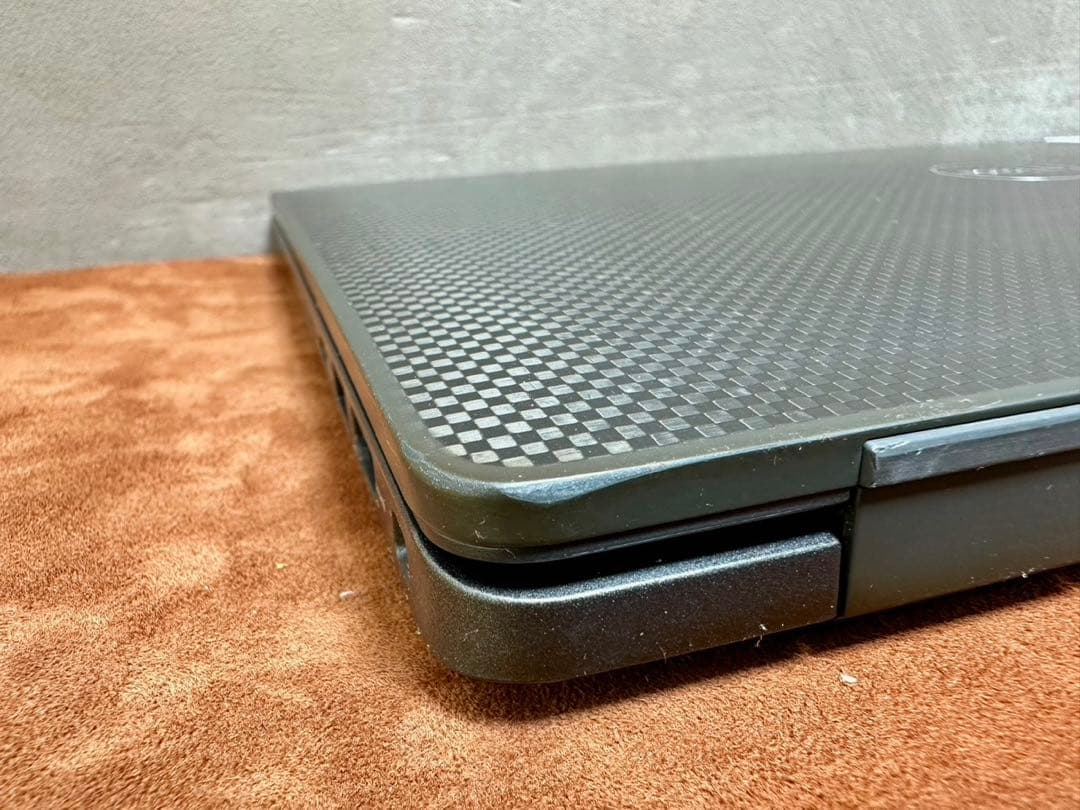 Dell latitude 7330 i5 12世代　16GB |2215