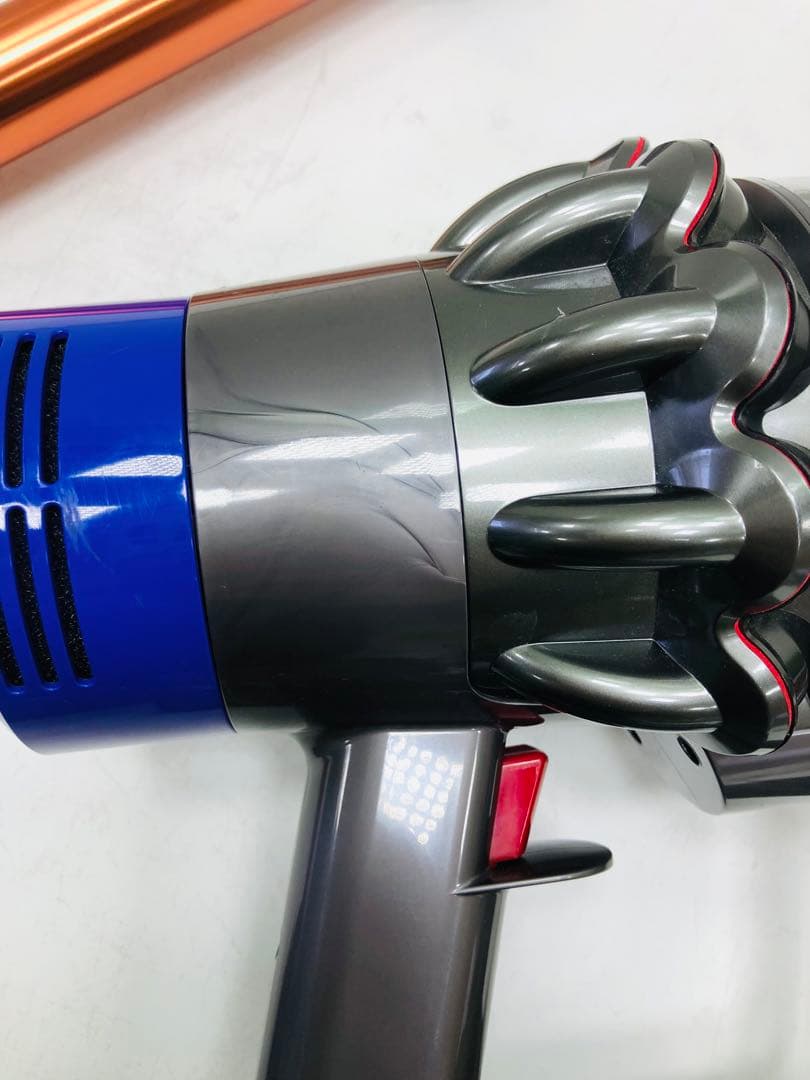 アウトレット品 Dyson SV12コードレス掃除機 Cyclone V10