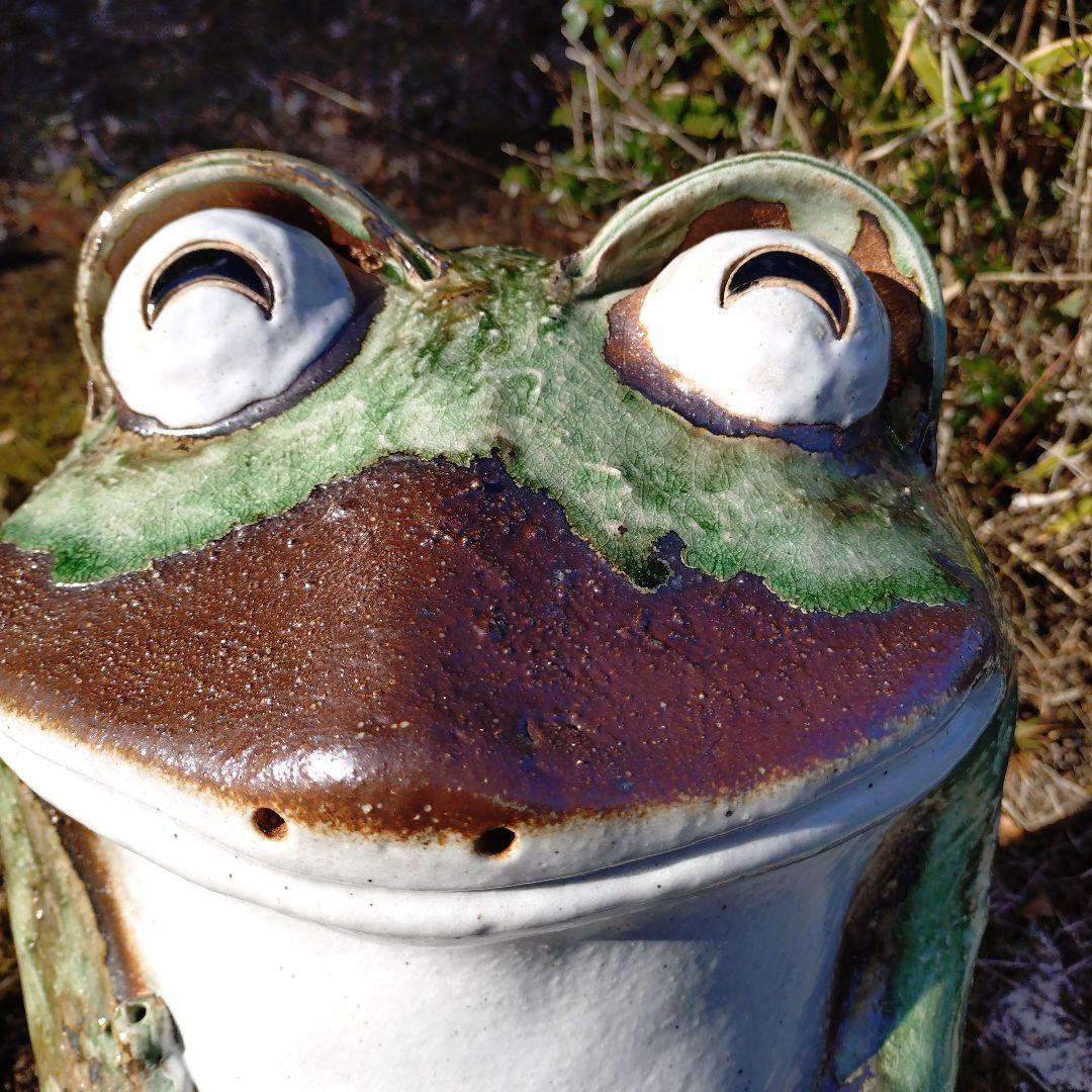 信楽焼　手作り出目笑い立ち蛙　(特大) 52cm　蛙　カエル　かえる