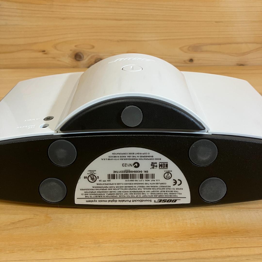 【美品】 Bose SoundDock ポータブル スピーカー N123 白