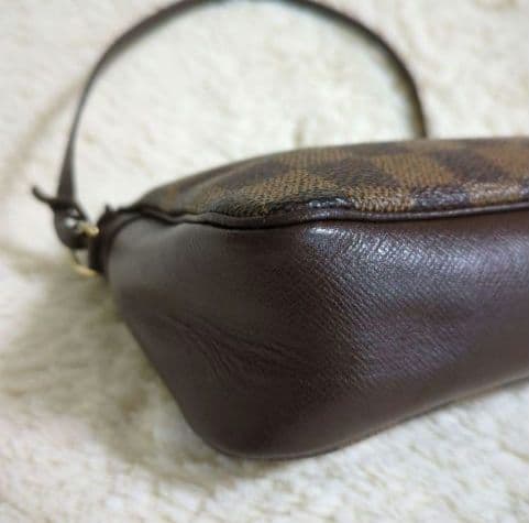 ルイヴィトン　ダミエ　トゥルースメイクアップアクセサリーポーチ