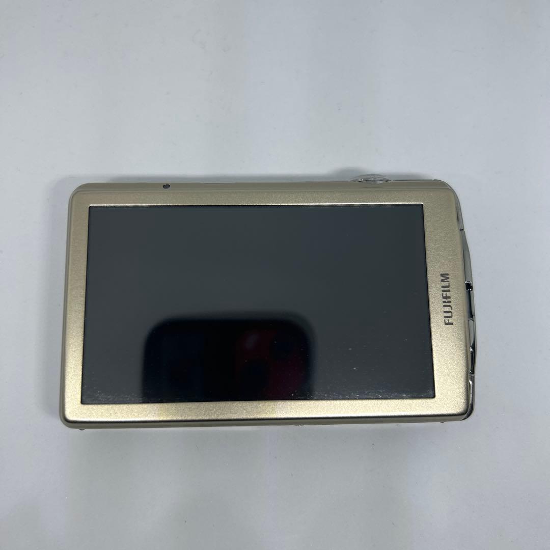 最終値下【美品】FinePix Z800 EXR ゴールド 1200万画素