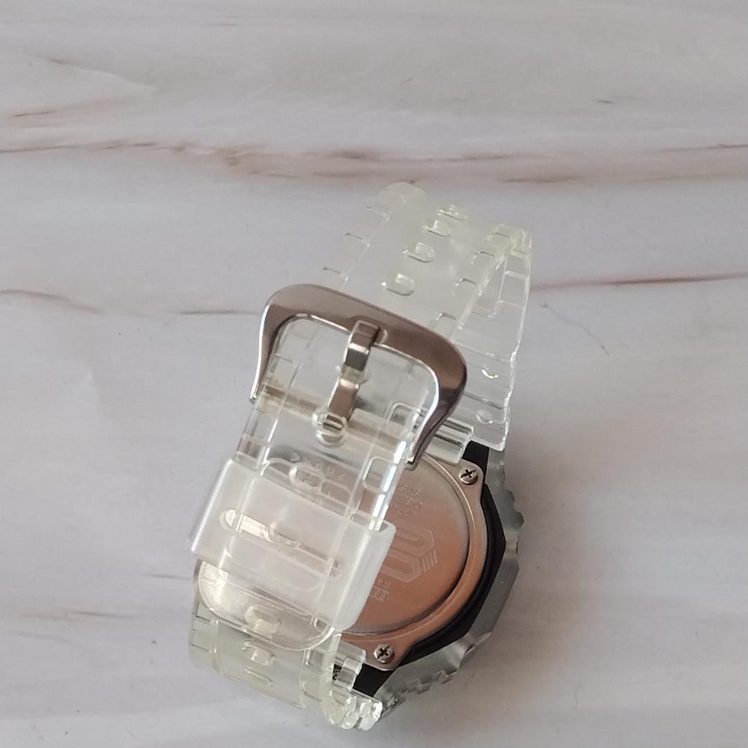 未使用級☆カシオ G-SHOCK GA-2100SRS-7AJF レインボー