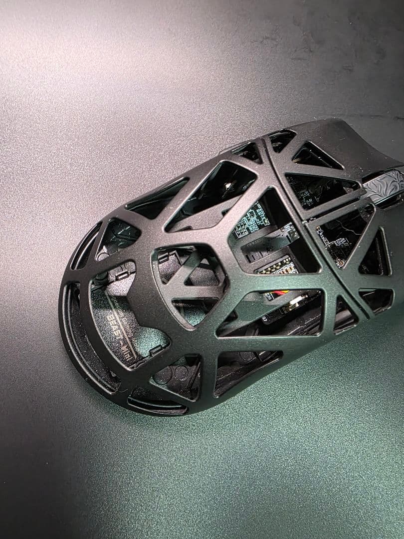 WLMOUSE Beast X Mini Pro　穴ナシ