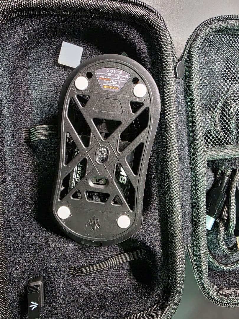 WLMOUSE Beast X Mini Pro　穴ナシ