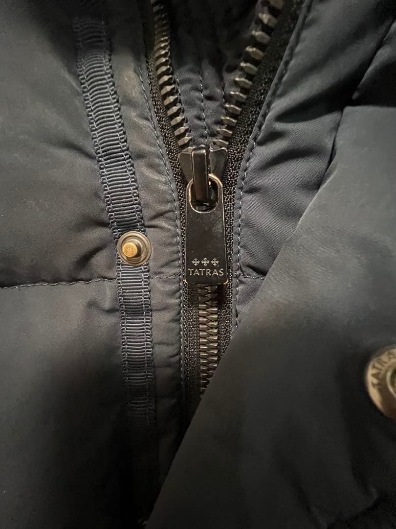 TATRAS ダウンジャケット