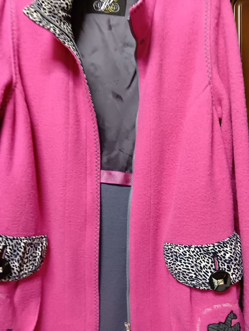 伊太利屋　LA MODA GOJI ピンクコート