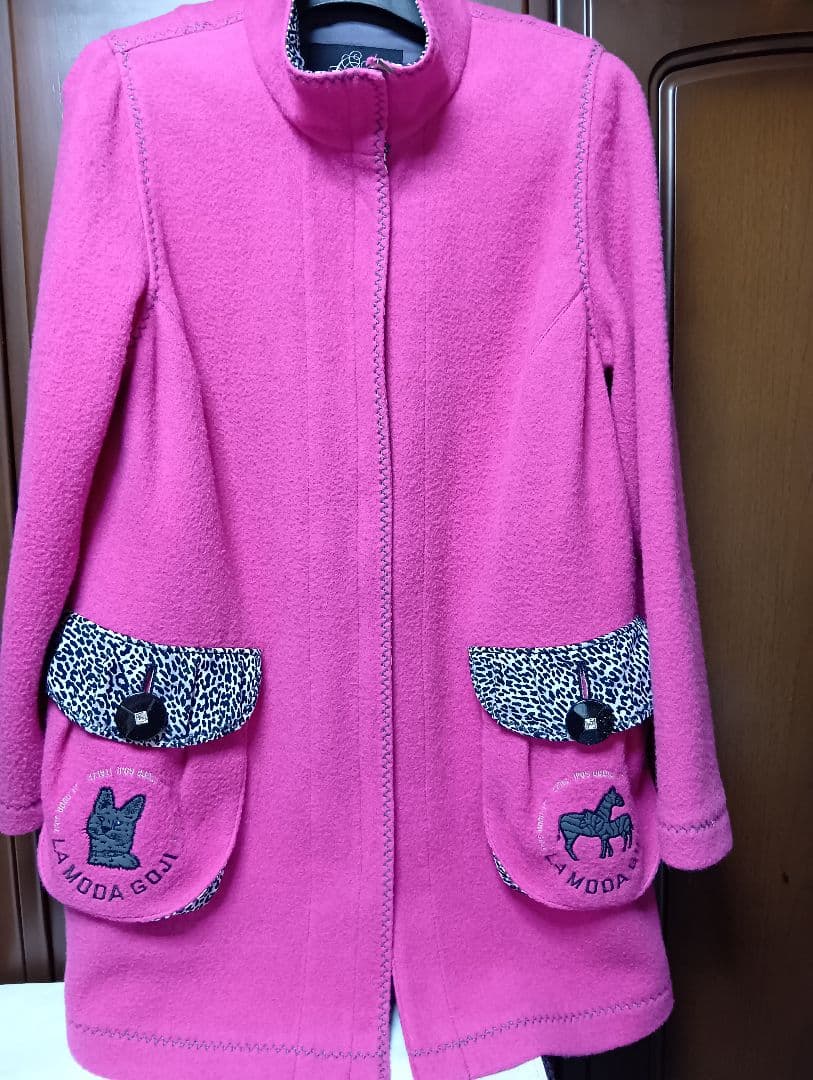 伊太利屋　LA MODA GOJI ピンクコート