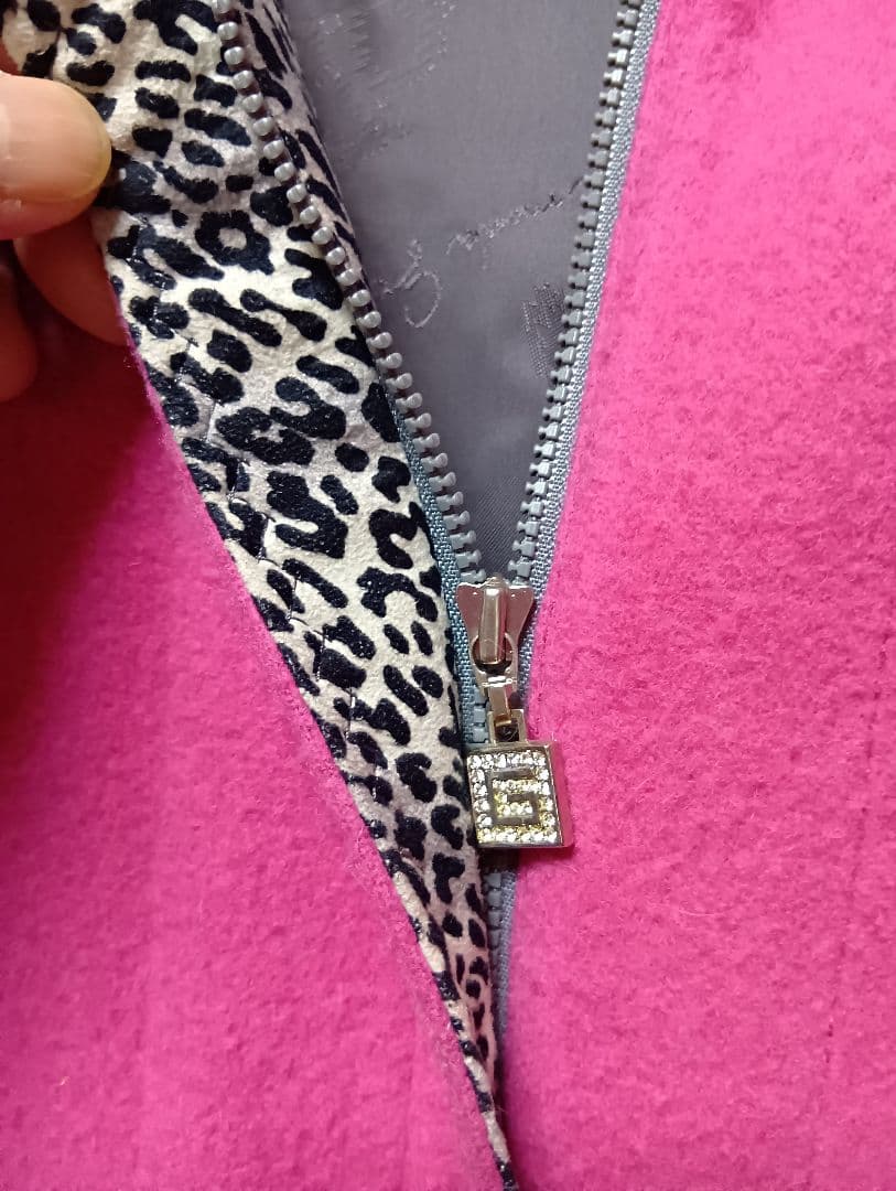 伊太利屋　LA MODA GOJI ピンクコート