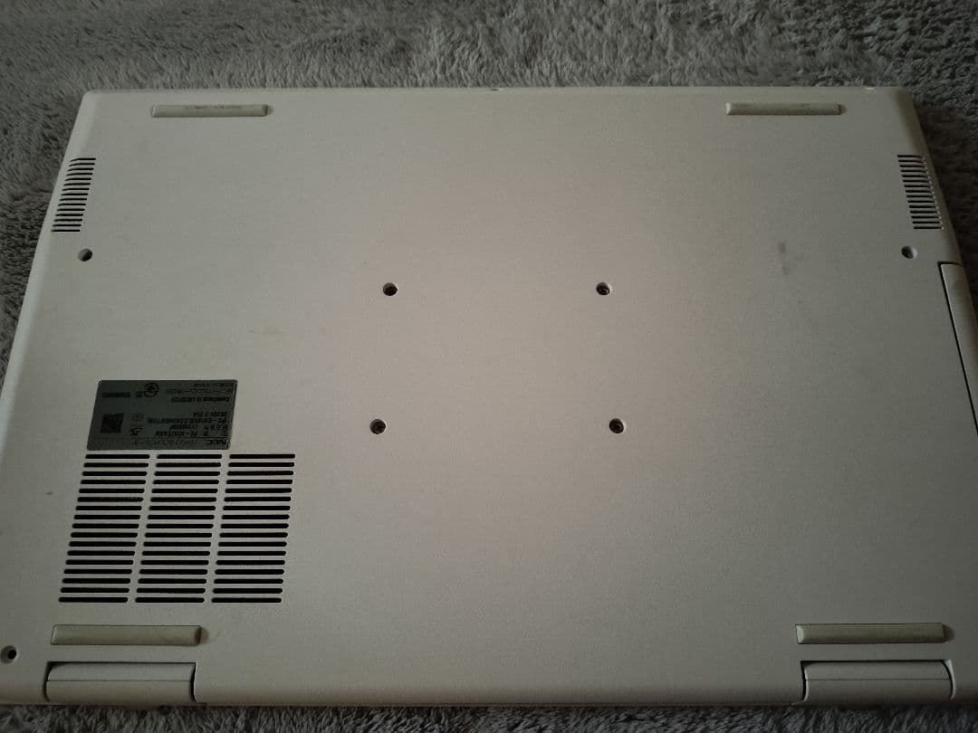 Windowsノート本体 LAVIE PC-N157CAAW