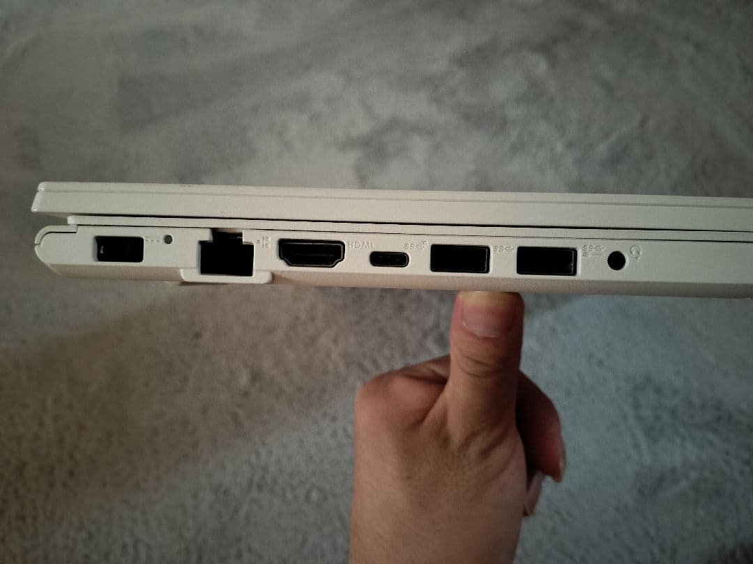 Windowsノート本体 LAVIE PC-N157CAAW