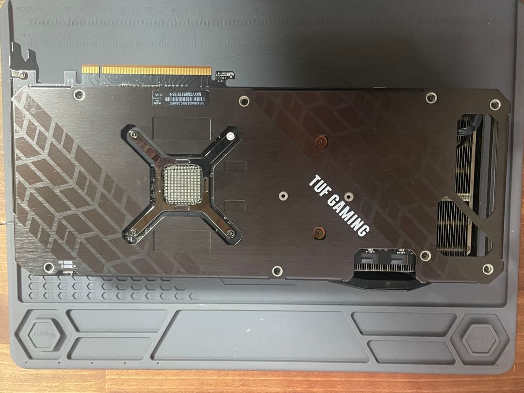 ASUS TUF GAMING Radeon RX 6800 XT 動作確認済