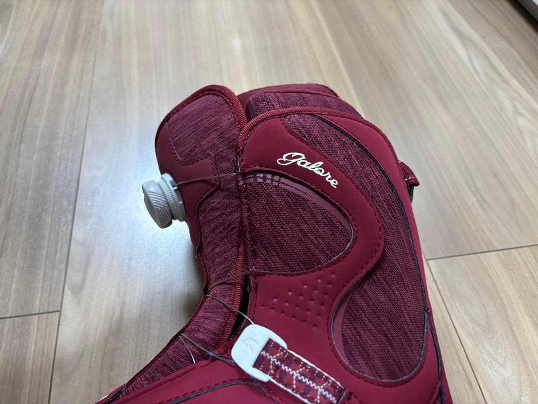 ★展示品★お洒落　可愛い　ヘッド　スノーボード ブーツ BOA レディース