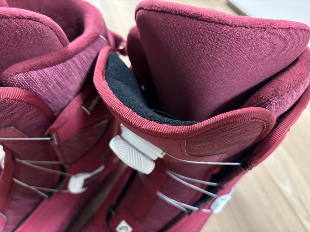 ★展示品★お洒落　可愛い　ヘッド　スノーボード ブーツ BOA レディース