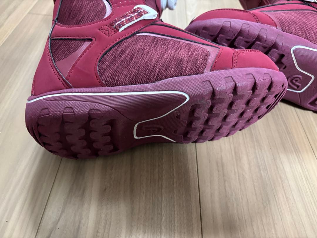 ★展示品★お洒落　可愛い　ヘッド　スノーボード ブーツ BOA レディース