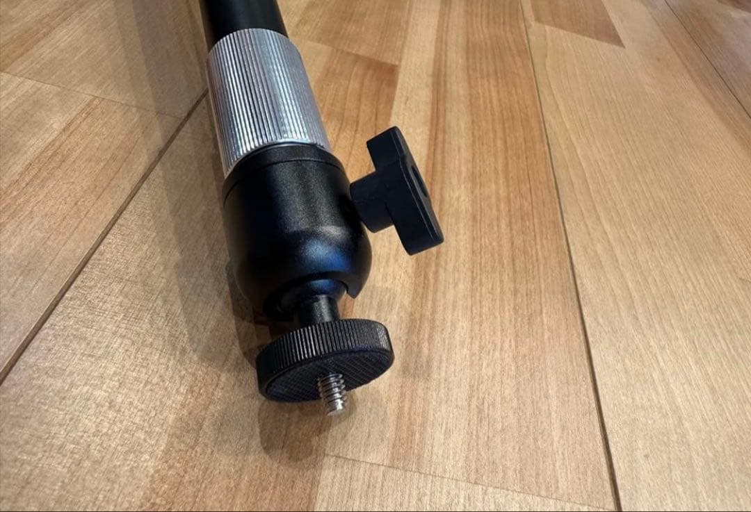 【美品】 XGIMI HALO プロジェクター 本体　スタンド付き