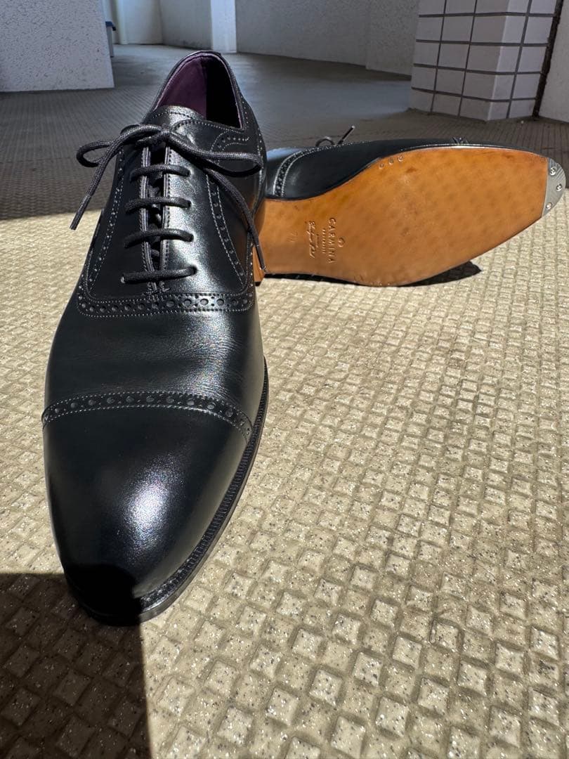 carmina カルミーナ　ストレートチップ　クォーターブローグ