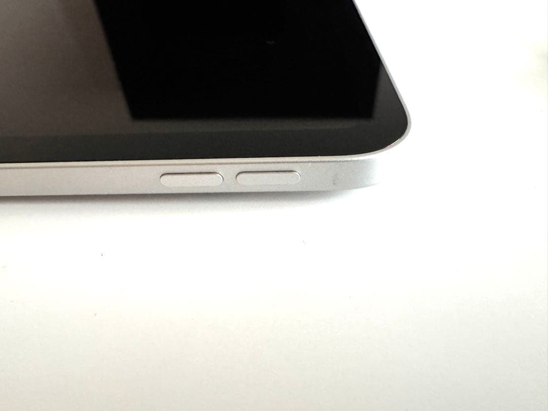 【新品同様】M1 iPad Pro 12.9インチ 256GB シルバー