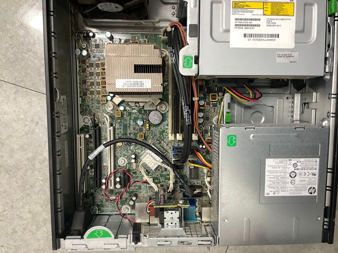 Windowsデスクトップ hp compaq Elite 8300 Small From Factor