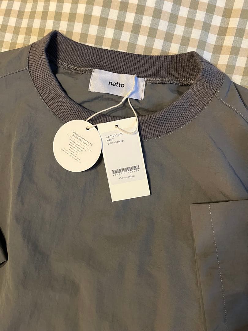 新品グレー natto プレミアム ナイロン プルオーバー セットアップ