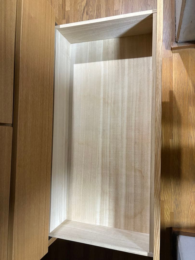 無印良品　タモ材4段チェスト　廃盤品　たのメル便で発送