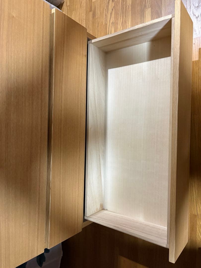 無印良品　タモ材4段チェスト　廃盤品　たのメル便で発送