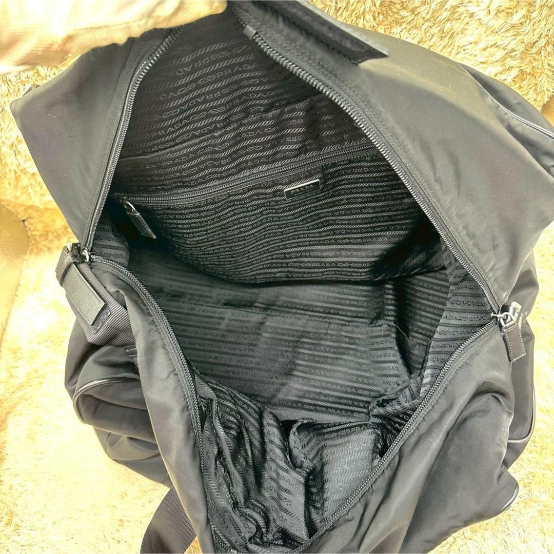 【美品】プラダ ボストンバッグ ブラック ナイロン 三角ロゴ ユニセックス