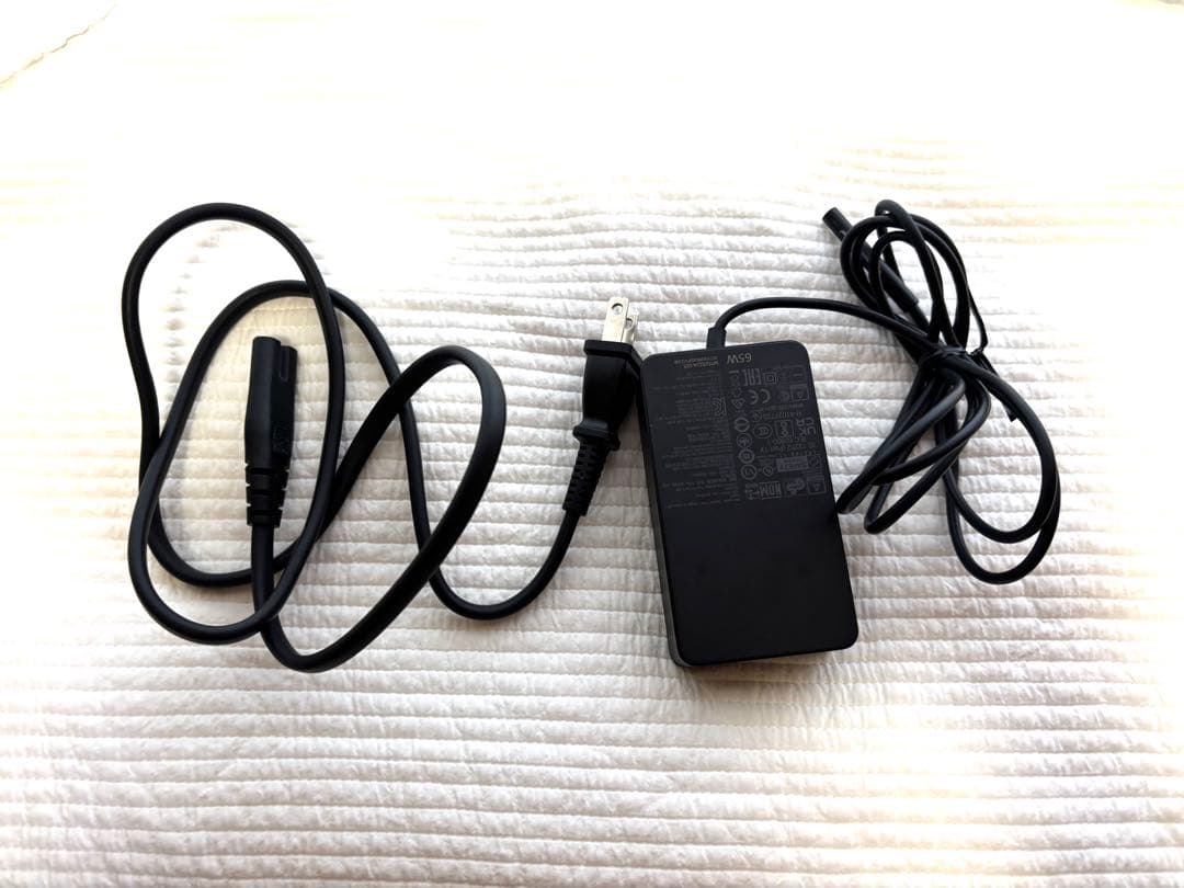 Microsoft Surface Book 13.5ノートPC ACアダプター