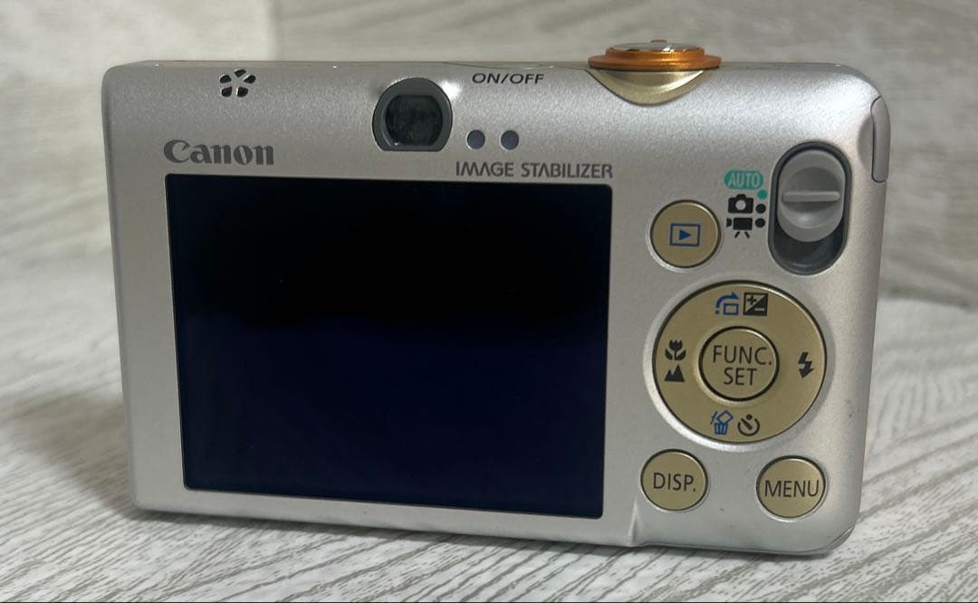 Canon IXY DIGITAL 110 IS デジカメ　【中古品】