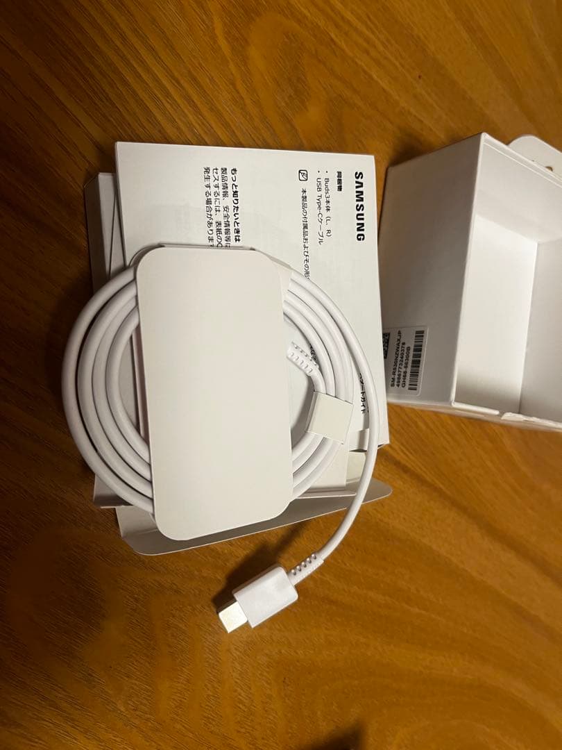 【Samsung】 Galaxy Buds3 ワイヤレスイヤホン