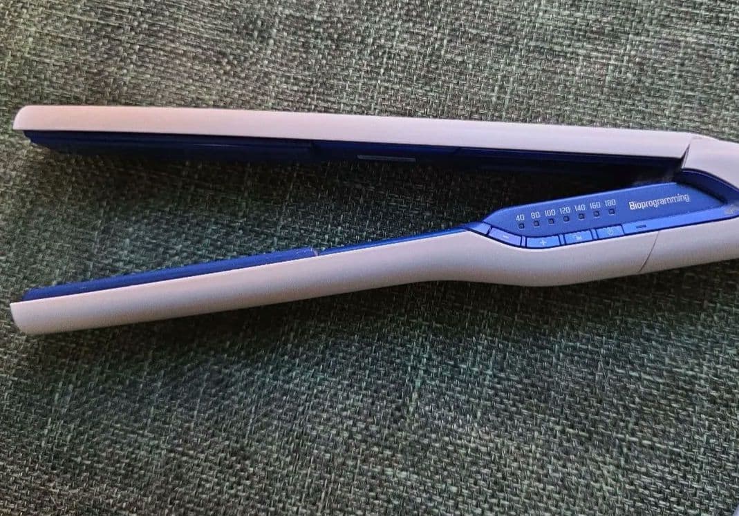 ヘアビューロン　３D Plus ホワイト/ブルー