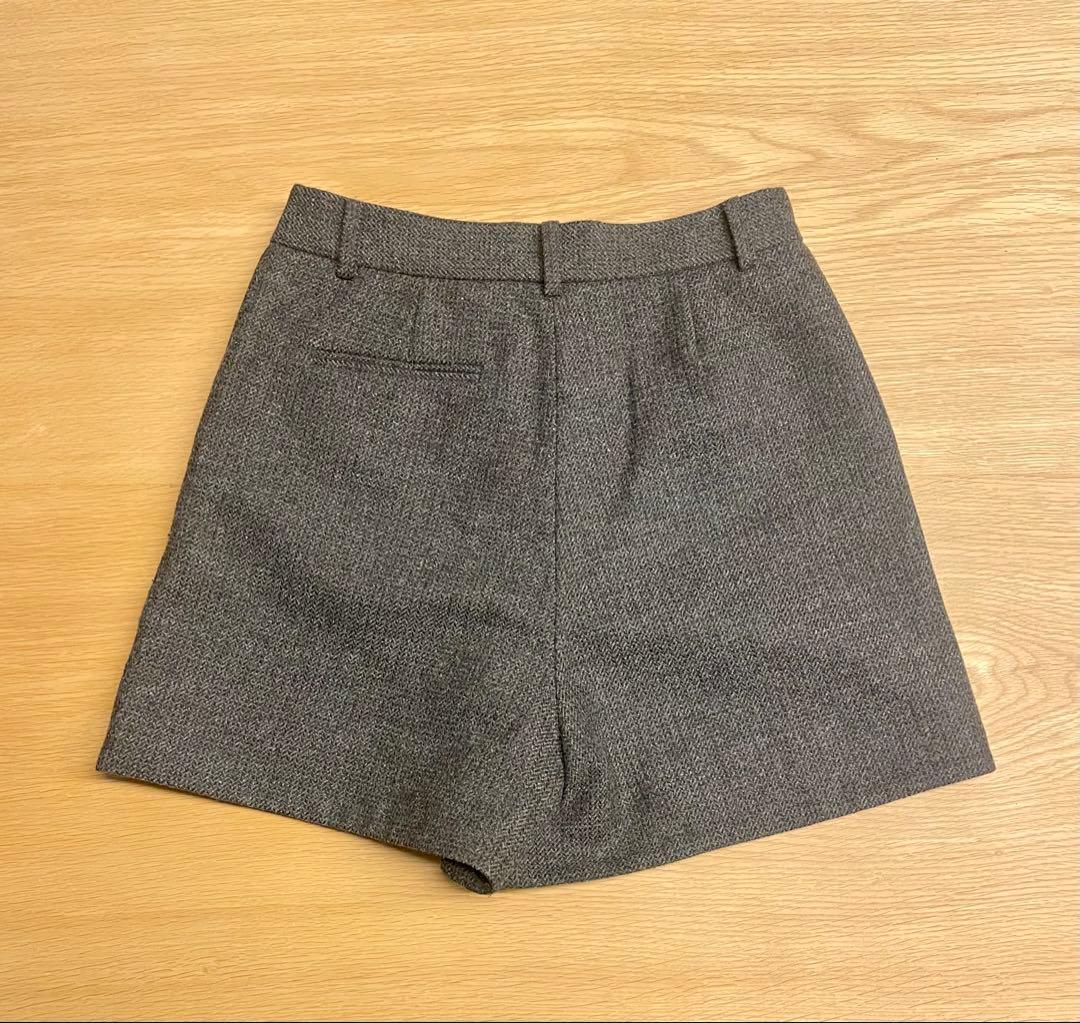 【新品未使用タグ付き】anuke Herringbone Short Pants