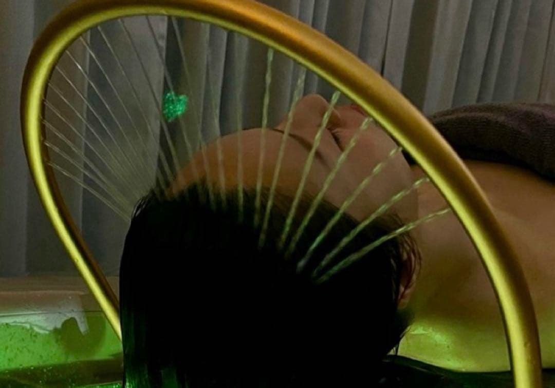 ヘッドスパベッド