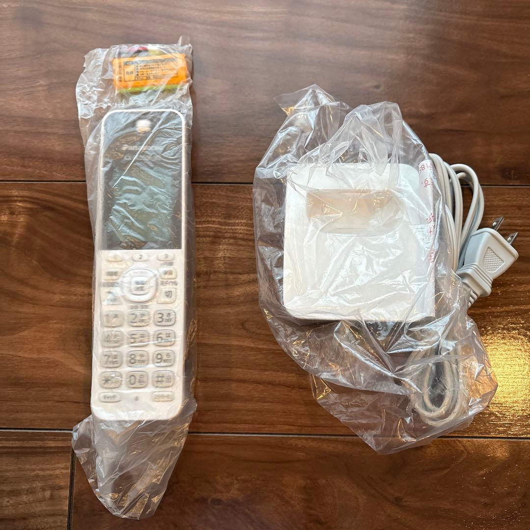 ブルースリー様 パナソニックKX-PZ910-W FAX付き留守番電話機子機付き