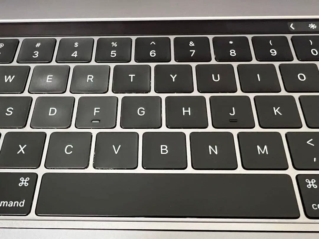 140回　MBP15インチi7/RAM32G/256GB USキー