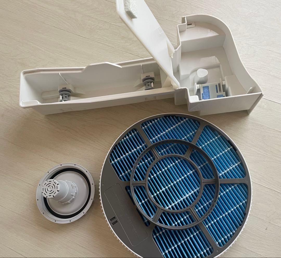 SHARP 空気清浄機 加湿機能付き KC-F70-W