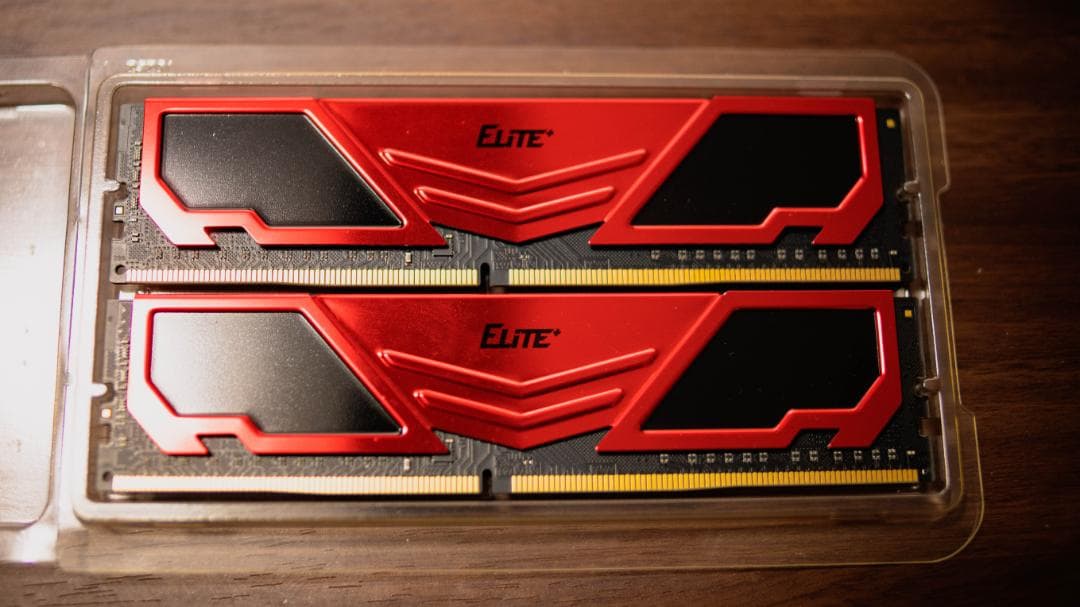 ASUS TUF B760-PLUS WIFI D4 × DDR4メモリ32GB