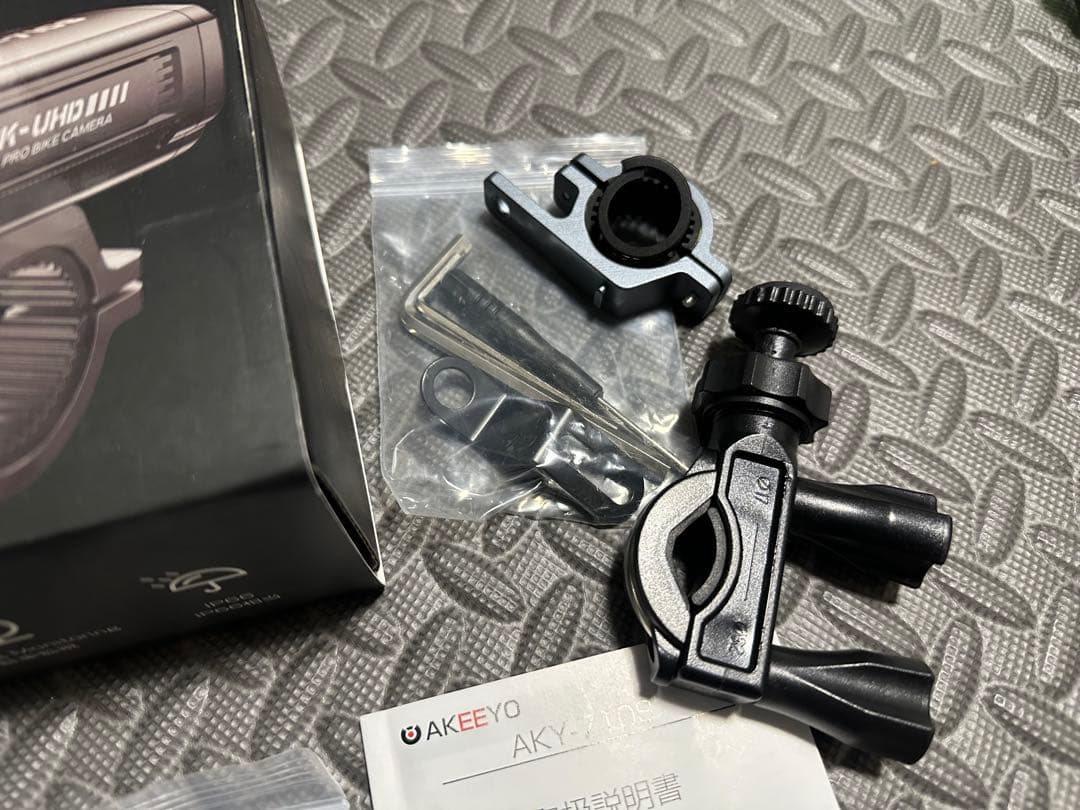 【すぐ発送・送料込】AKEEYO AKY-710S ドラレコ