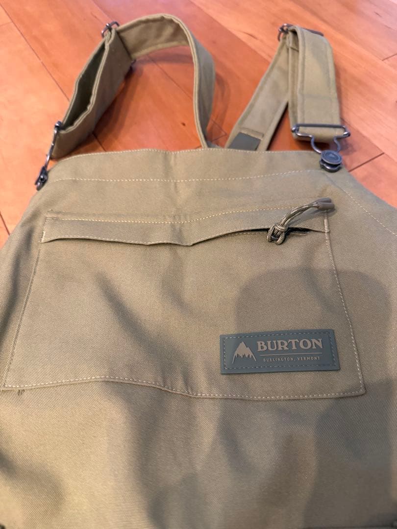 未使用 BURTON オリーブグリーン ビブパン　ビブパンツ